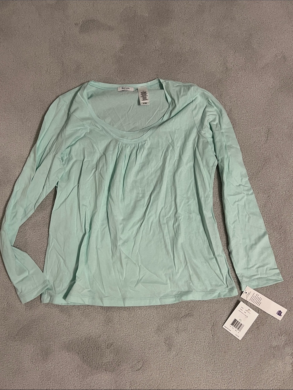 liz & co. Mint Long-Sleeve Scoop Neck Top